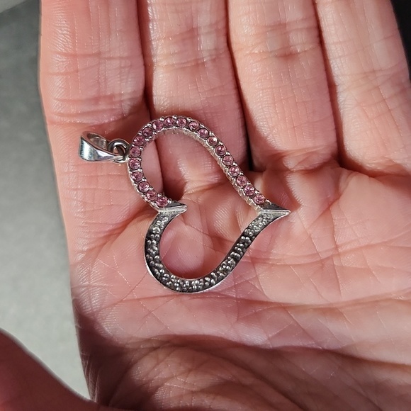 Heart Necklace Charm - Picture 4 of 4